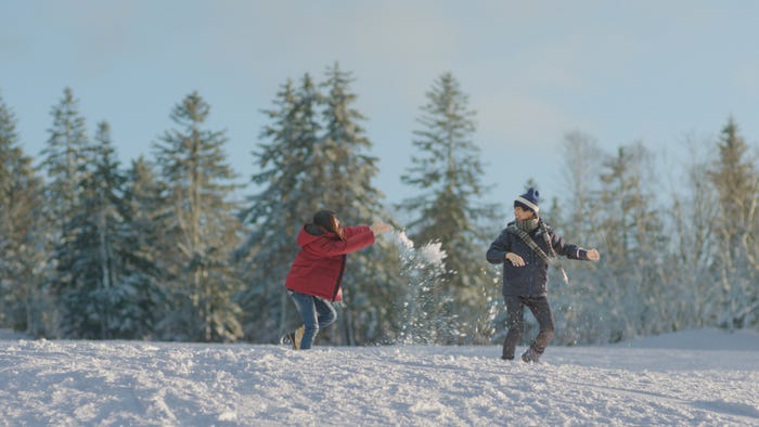 齋藤飛鳥と中川大志/新CM「雪国」編より