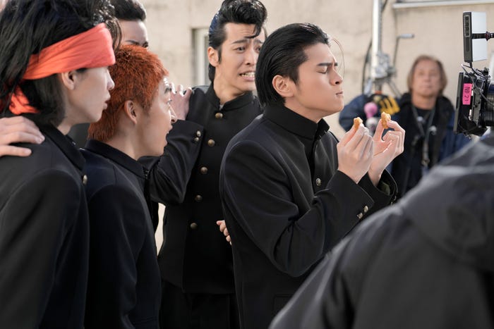 眞栄田郷敦ら/新TVCM「今しかできねーこと」篇メイキングより(提供写真)