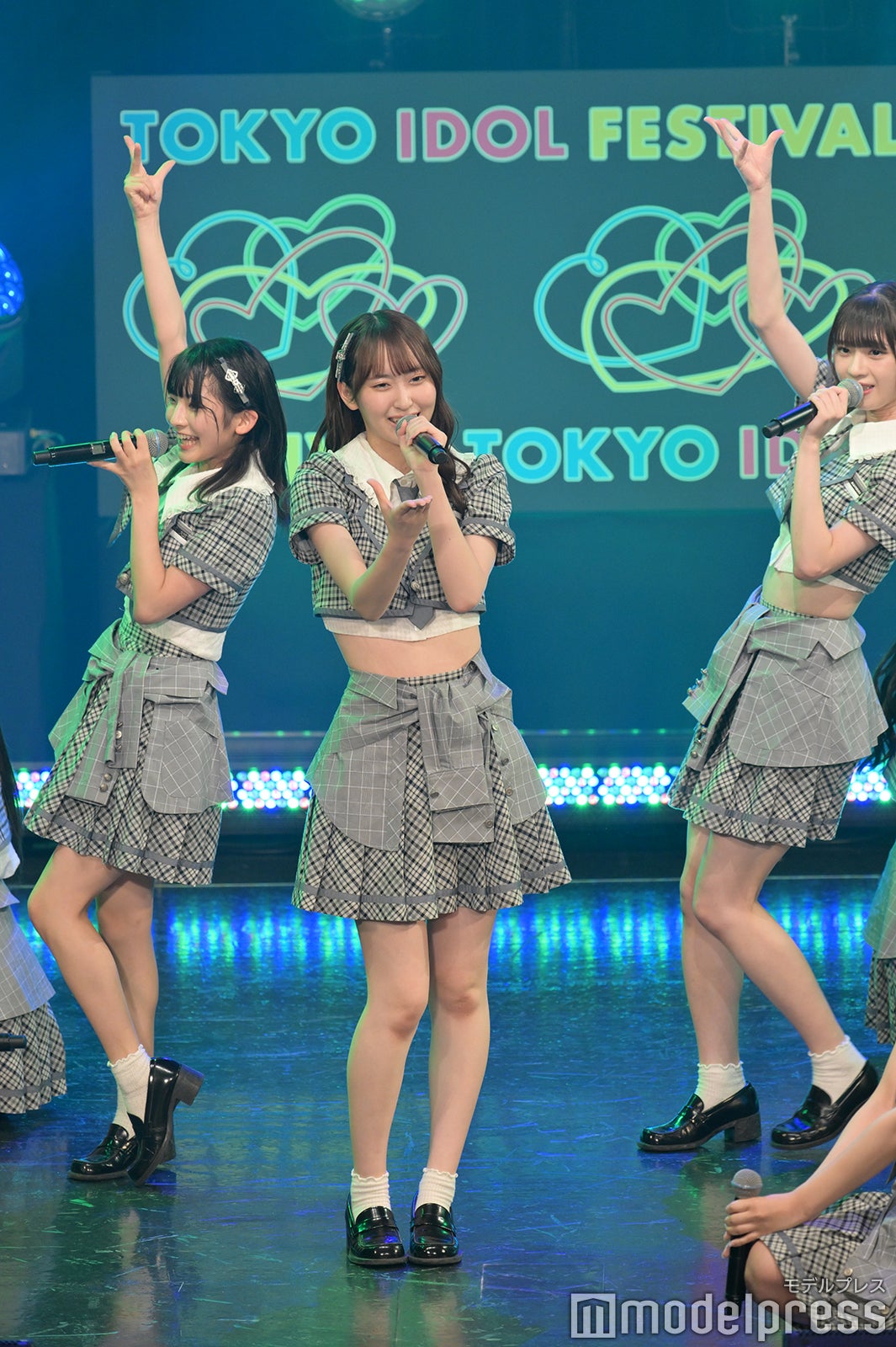 ≠ME （C）モデルプレス