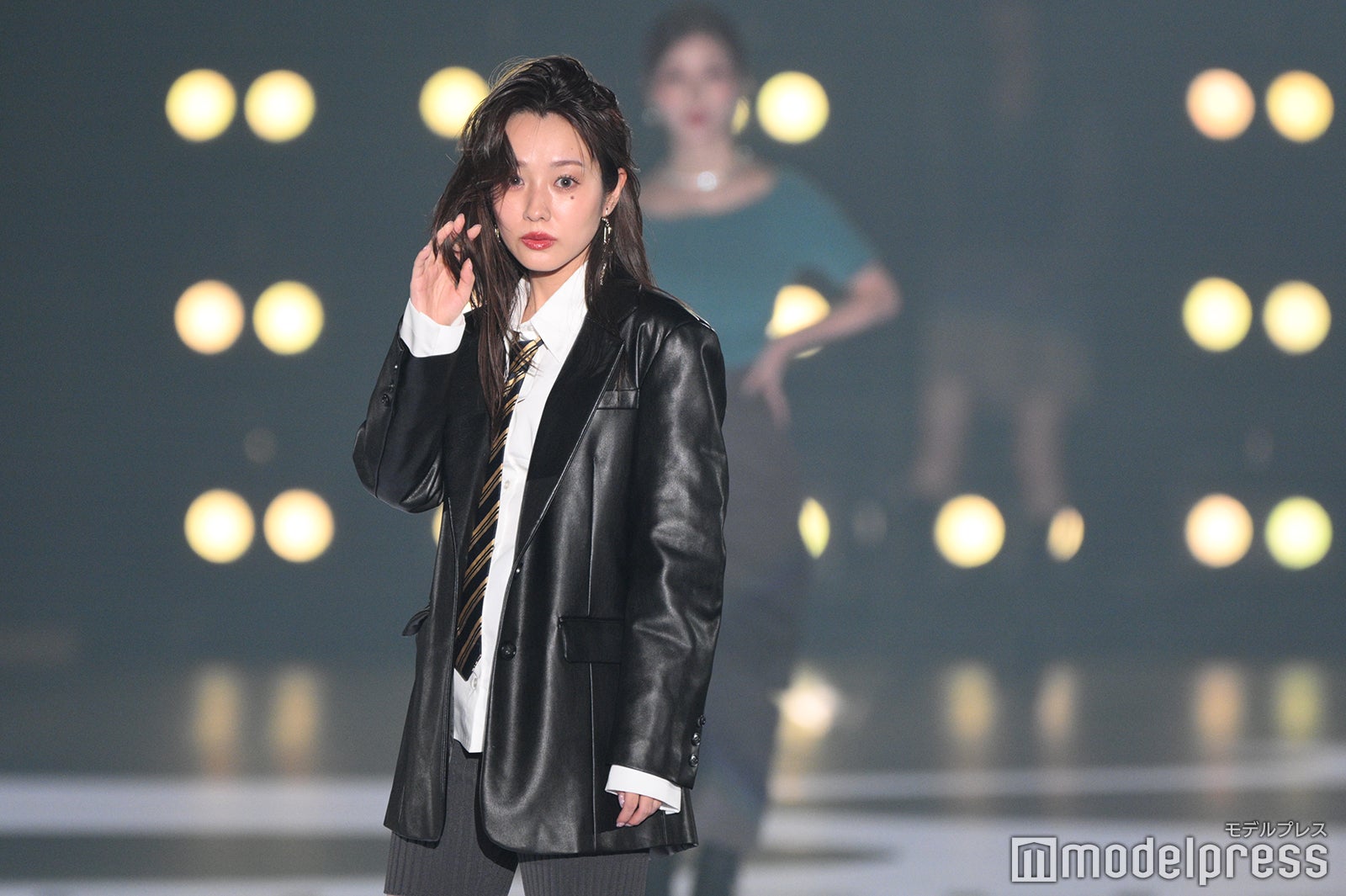 （C）モデルプレス