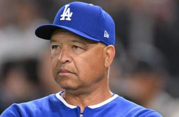 ロバーツ監督まさか 八回にハートが同点2ラン被弾 山本由伸の13勝目も消滅 勝ちパなら優先順位はエンリケスだが…本拠地ブーイング