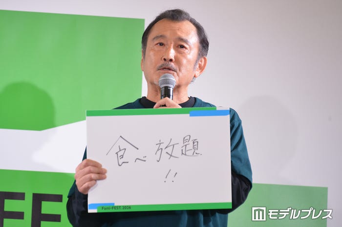 吉田鋼太郎(C)モデルプレス