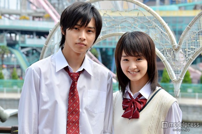 胸キュンラブストーリーを繰り広げる山崎賢人&剛力彩芽