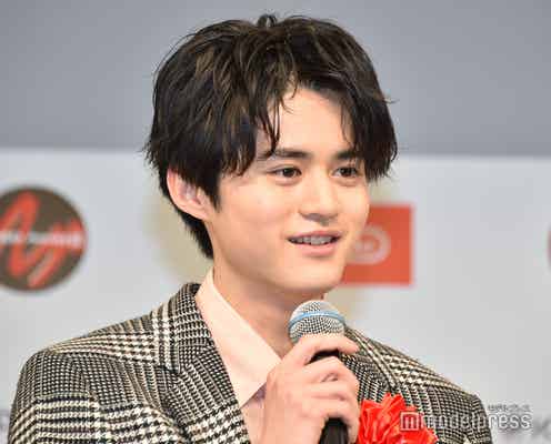 鈴鹿央士、Snow Man目黒蓮と“ばったり再会” 交わした会話・2人の関係性明かす<第28回AMDアワード>