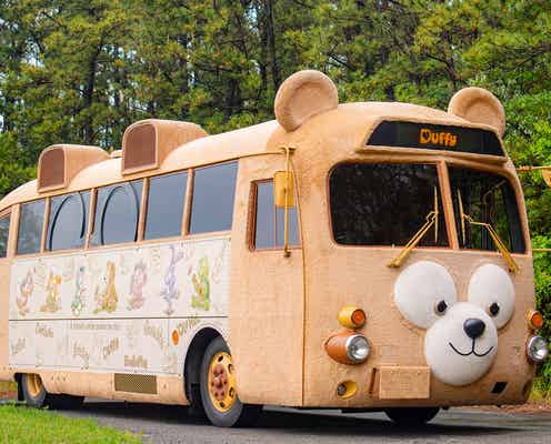 ディズニー、ダッフィー生地のふわふわバス「ダッフィーバス」展示 愛知皮切りに各地を巡回