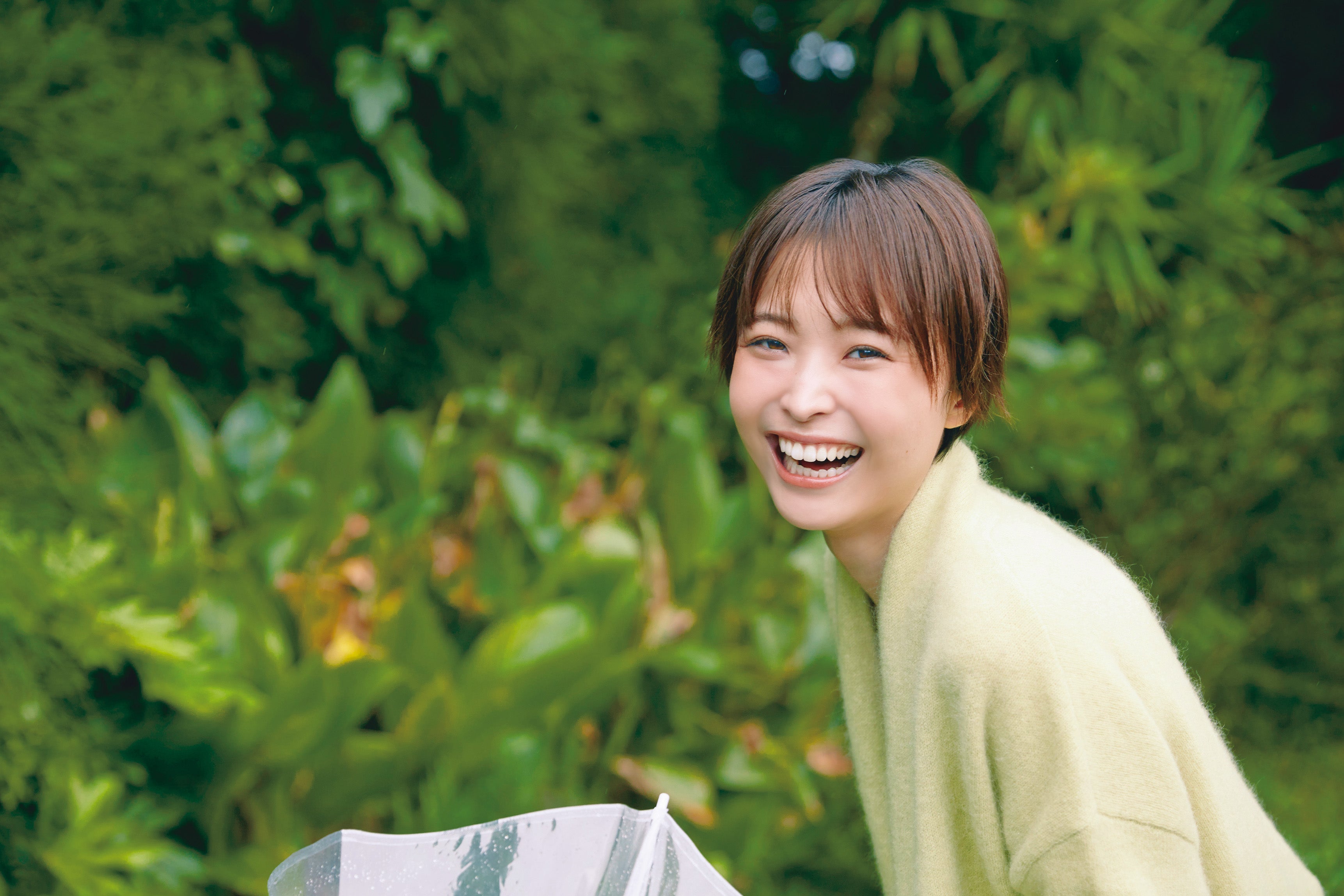 渡邊渚（C）撮影：三宮幹史／渡邊渚フォトエッセイ「透明を満たす」（講談社）より