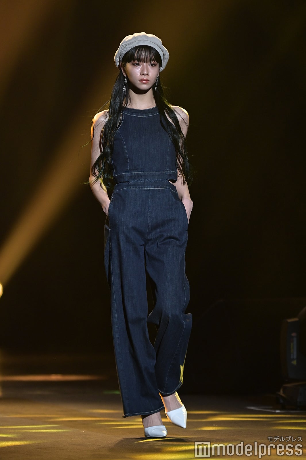 （C）モデルプレス