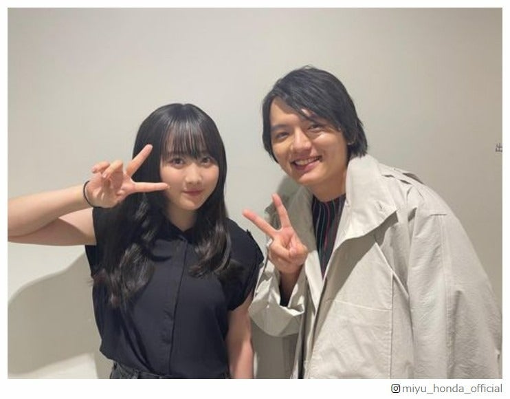 本田望結＆濱田龍臣、9年越しの再会＆比較ショット公開「進化がすごい」「懐かしい」の声