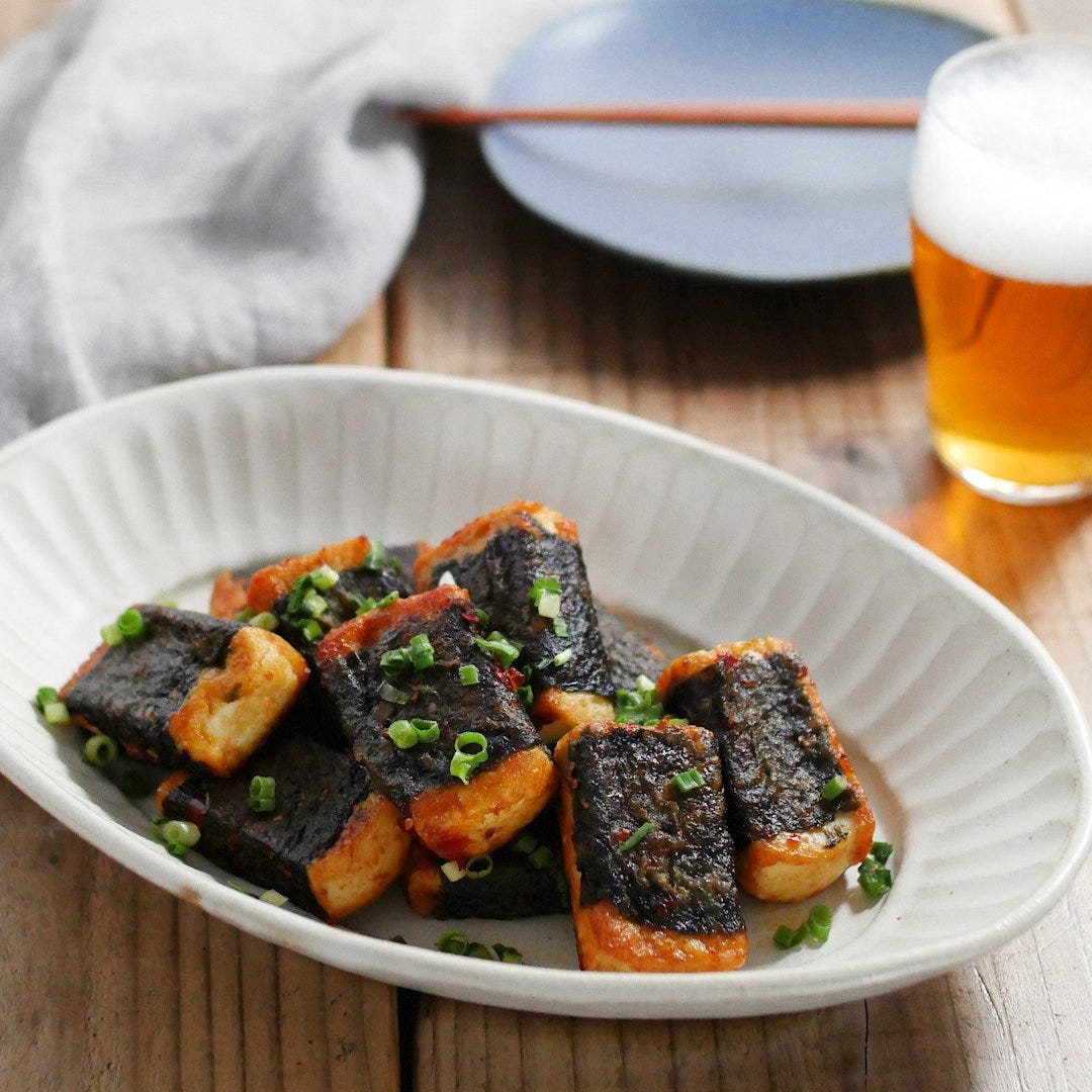 簡単おつまみ。豆腐のピリ辛照り焼き