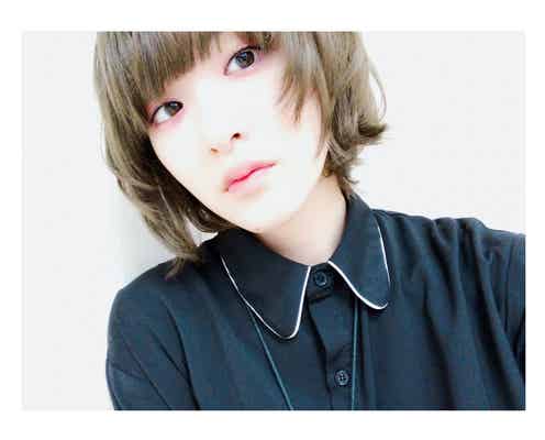 乃木坂46生駒里奈、新ヘアカラー&個性派メイクが好評「似合う」「かっこいい」の声