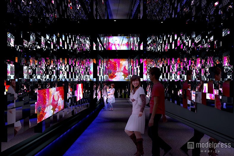 「クラゲ万華鏡トンネル」昼バージョン／画像提供：すみだ水族館