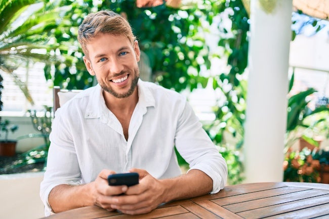 返信待ちきれないよ 彼女が好きすぎる 男性が送るlineの特徴 モデルプレス