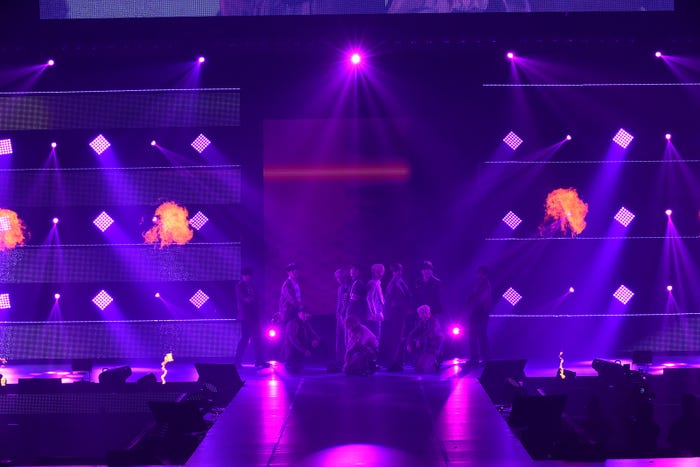 INI(C)Rakuten GirlsAward 2023 S/S