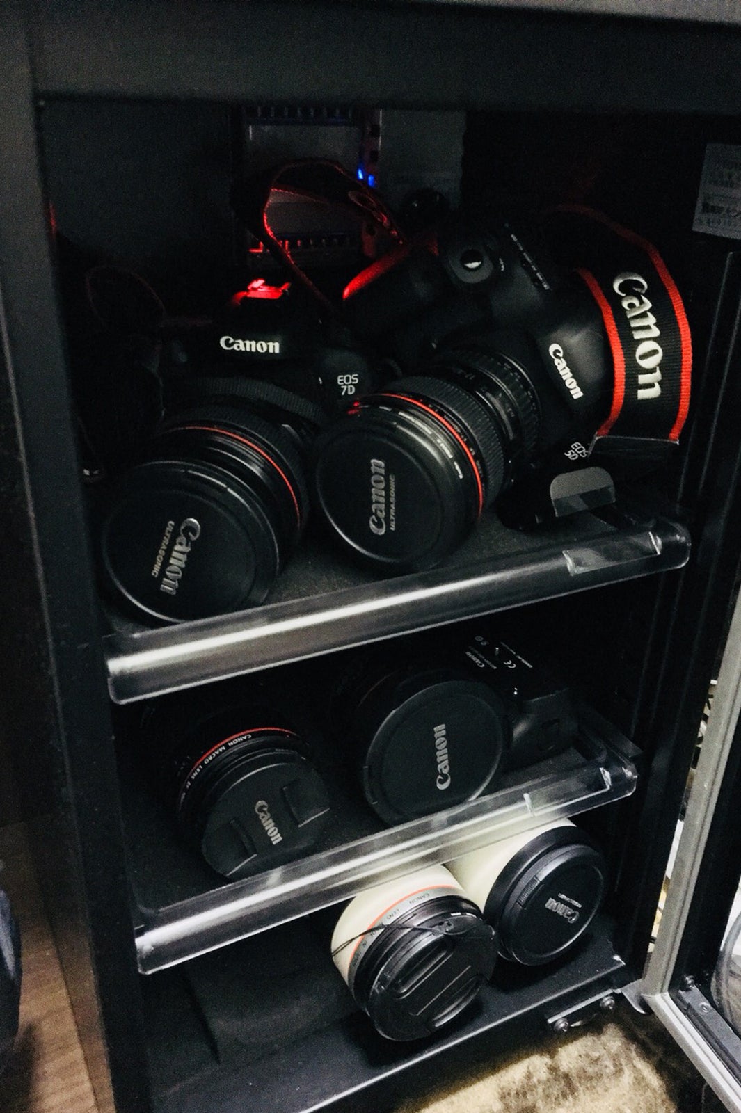 Junの撮影道具（C）モデルプレス