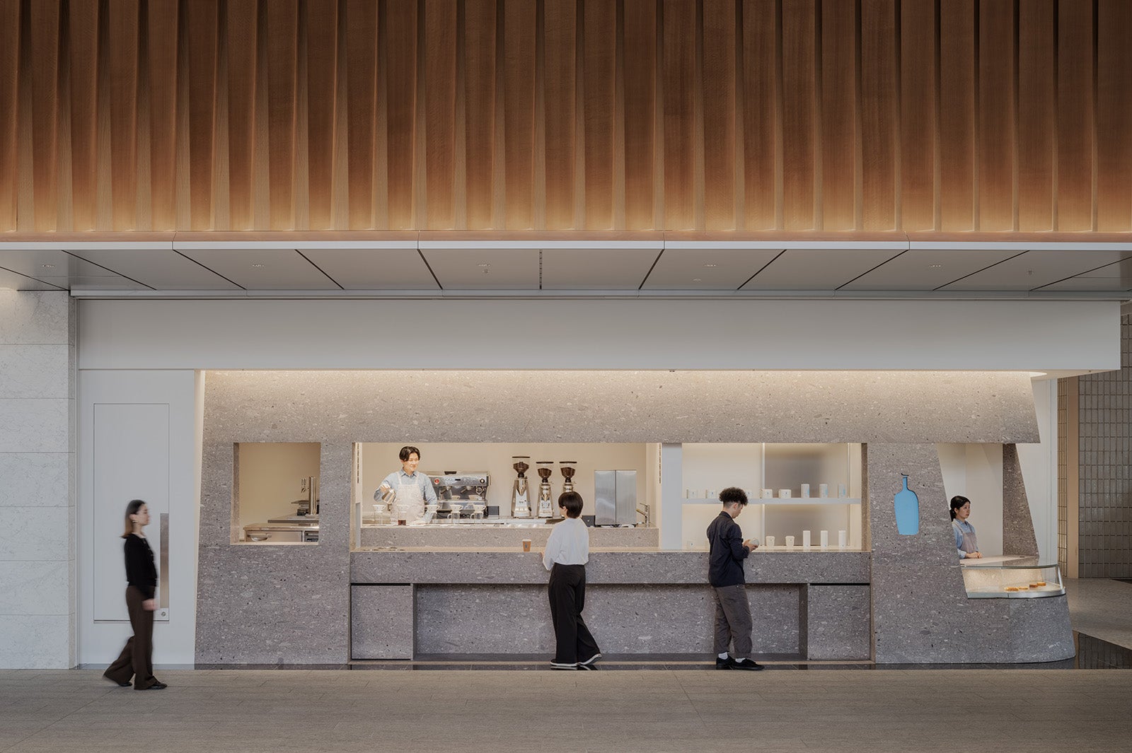 ブルーボトルコーヒー、ニュウマン高輪に新店舗 コーヒーやグルテンフリーケーキ提供