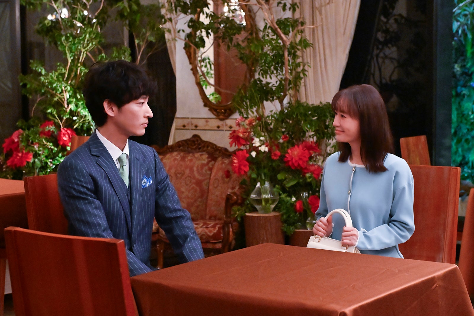 上杉柊平、松本まりか「ミス・ターゲット」第1話より（C）ABCテレビ