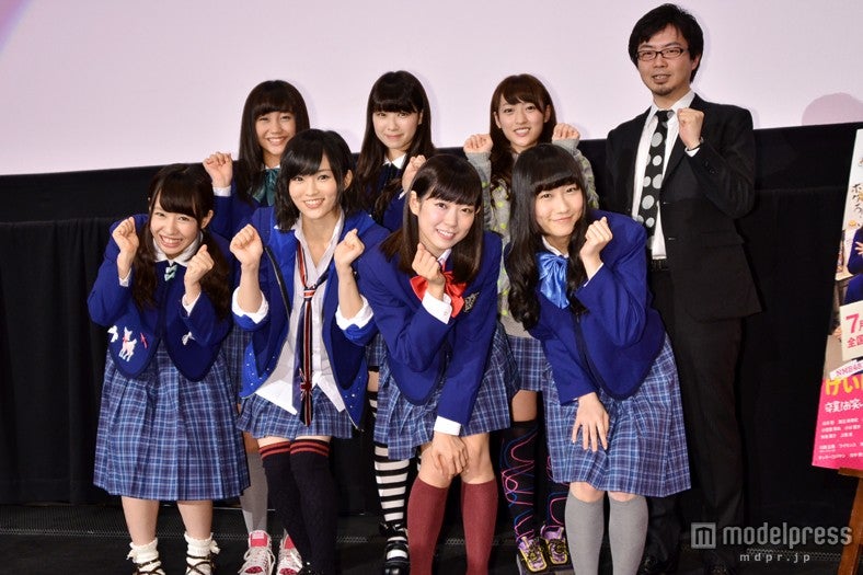 映画『げいにん！THE MOVIE リターンズ 卒業！お笑い青春ガールズ！！新たなる旅立ち』の初日舞台挨拶の模様