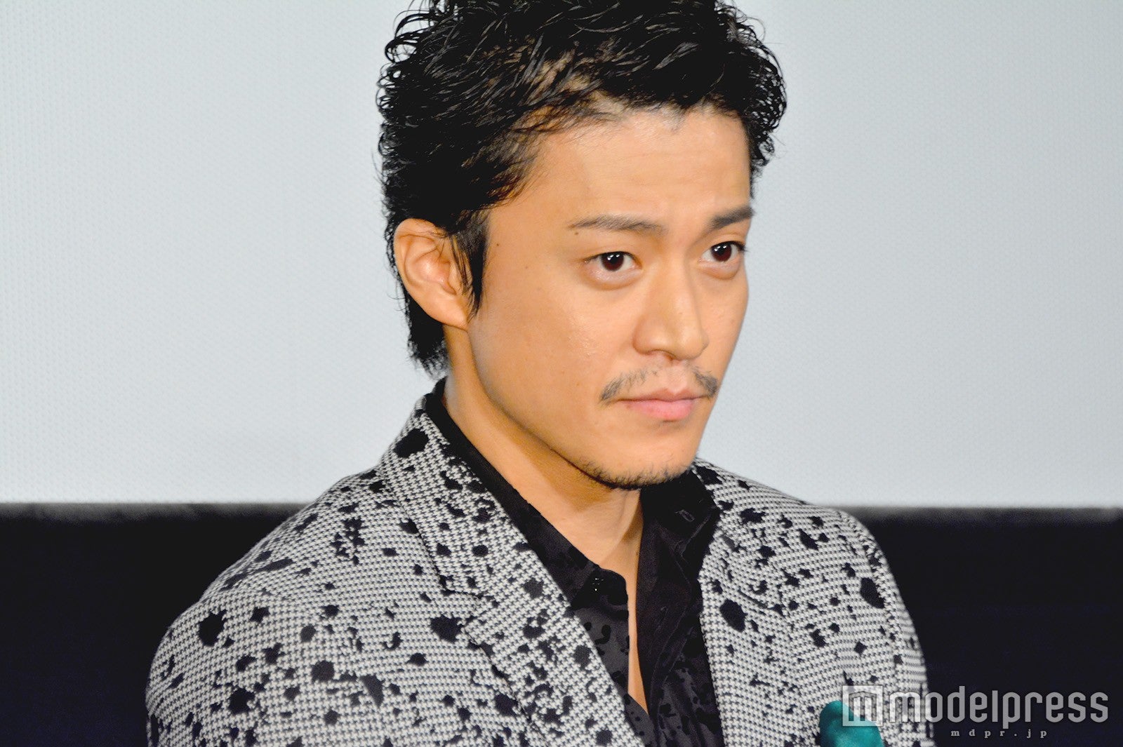 小栗旬 （C）モデルプレス