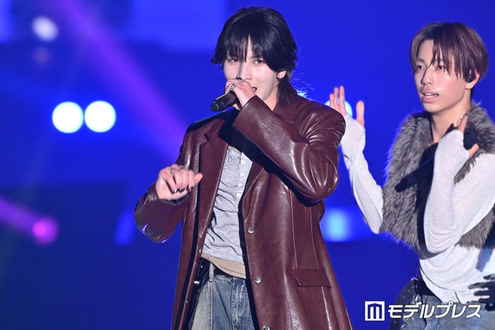 ADAM(C)モデルプレス