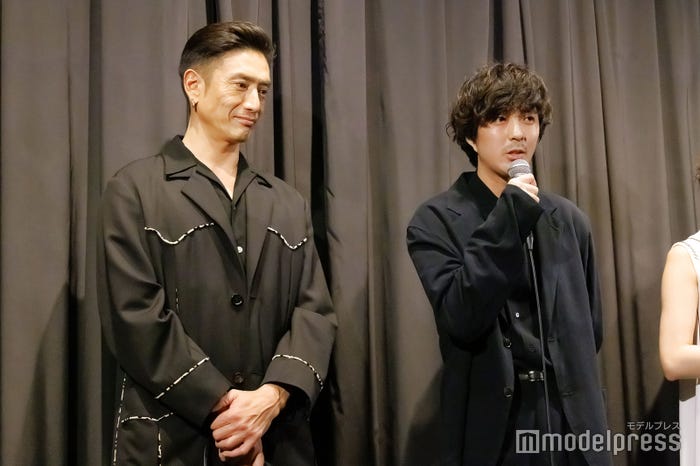 伊勢谷友介、若葉竜也(C)モデルプレス