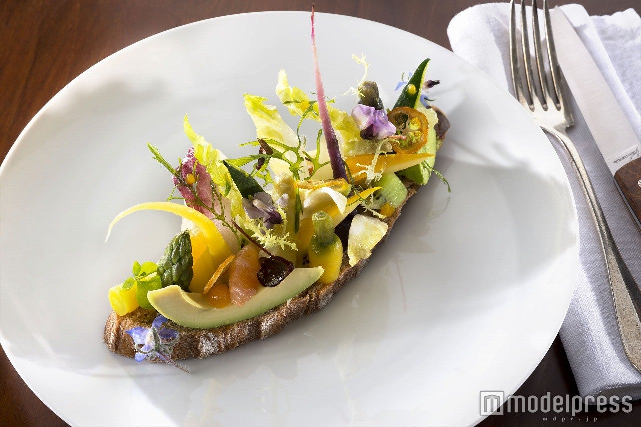サラダ・オン・ブレッド／画像提供：ティエリー・マルクス・ジャパン