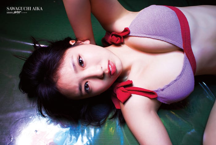 特典ポスター/沢口愛華(C)BRODY BEAST(白夜書房)