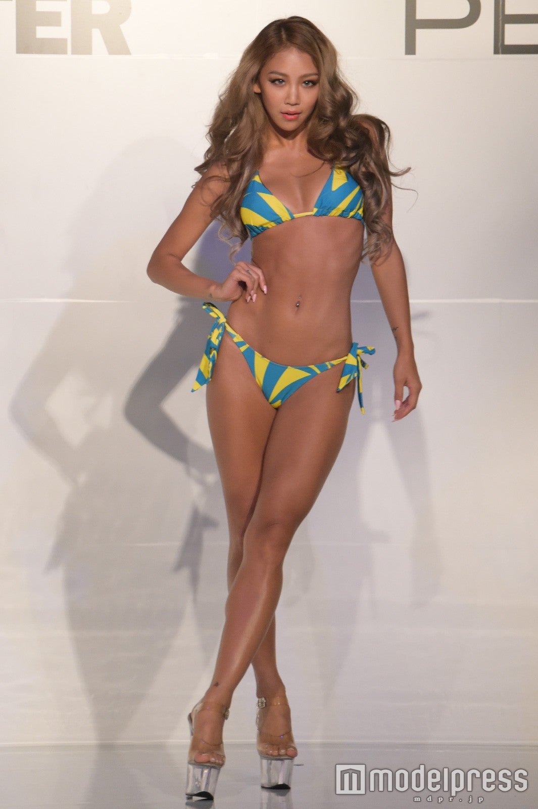 「GLITTER×PELADA ファッションショービキニパーティー」の様子（C）モデルプレス