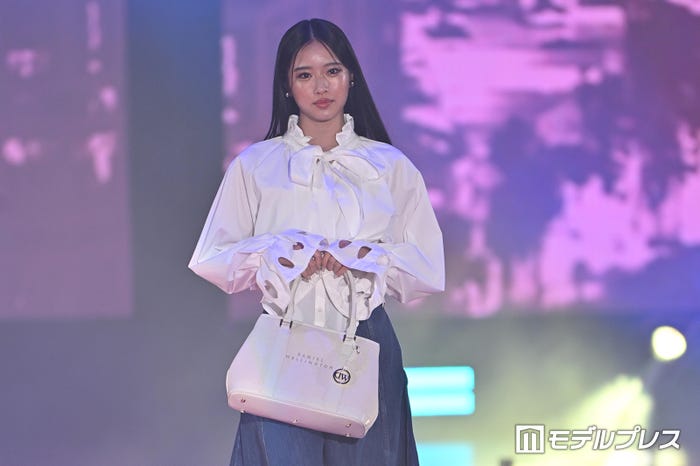 天翔天音(C)モデルプレス