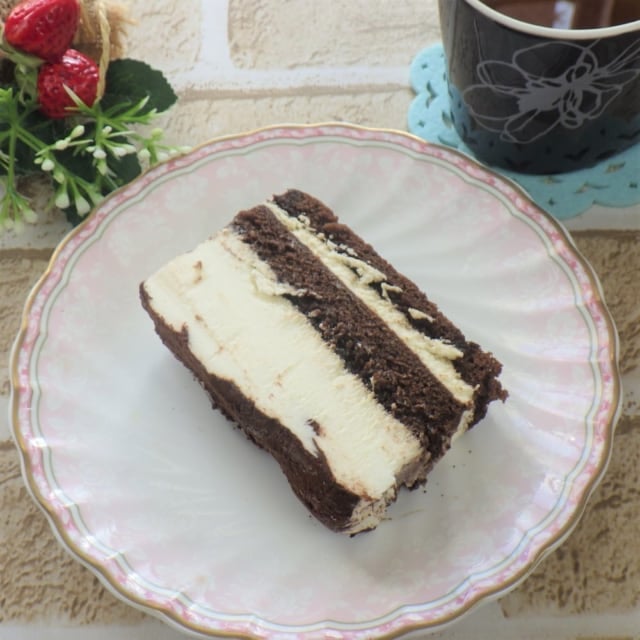コストコのティラミスの1カット