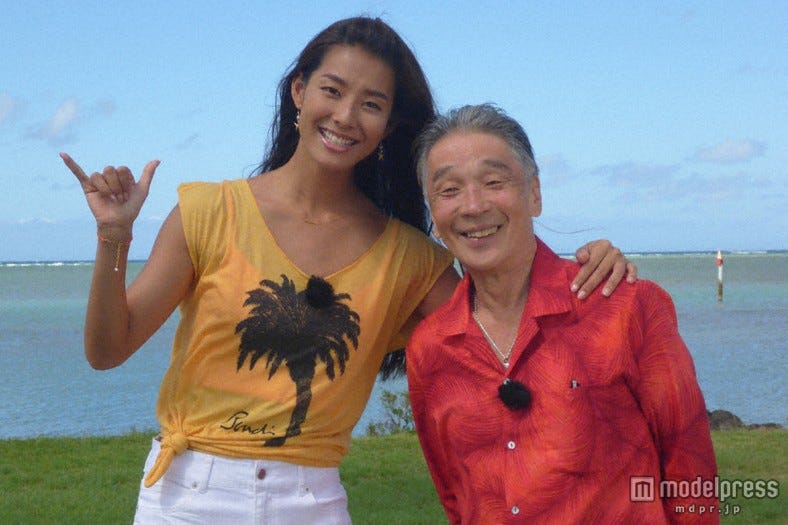 すみれ、ハワイ最新グルメ情報を紹介