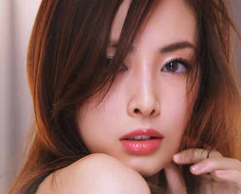 北川景子の“艶やかな唇”にドキッ 「反則技の笑顔」も披露