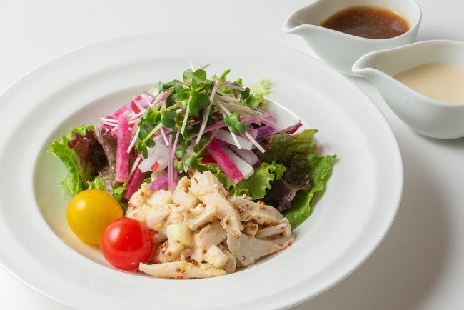 スイーツパレード～ストロベリー～／画像提供：横浜ベイシェラトン ホテル＆タワーズ