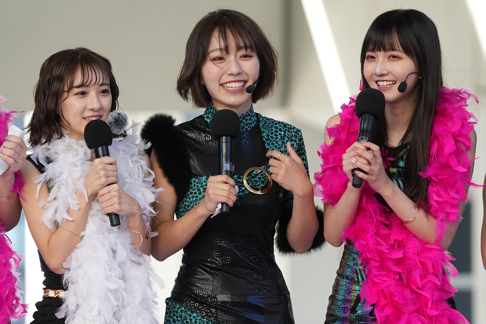 友恵温香、井手美希、小杉怜子（提供写真）