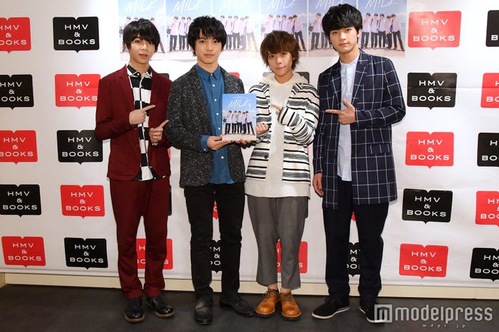 (左から)塩崎太智、吉田仁人、山崎悠稀、板垣瑞生 (C)モデルプレス