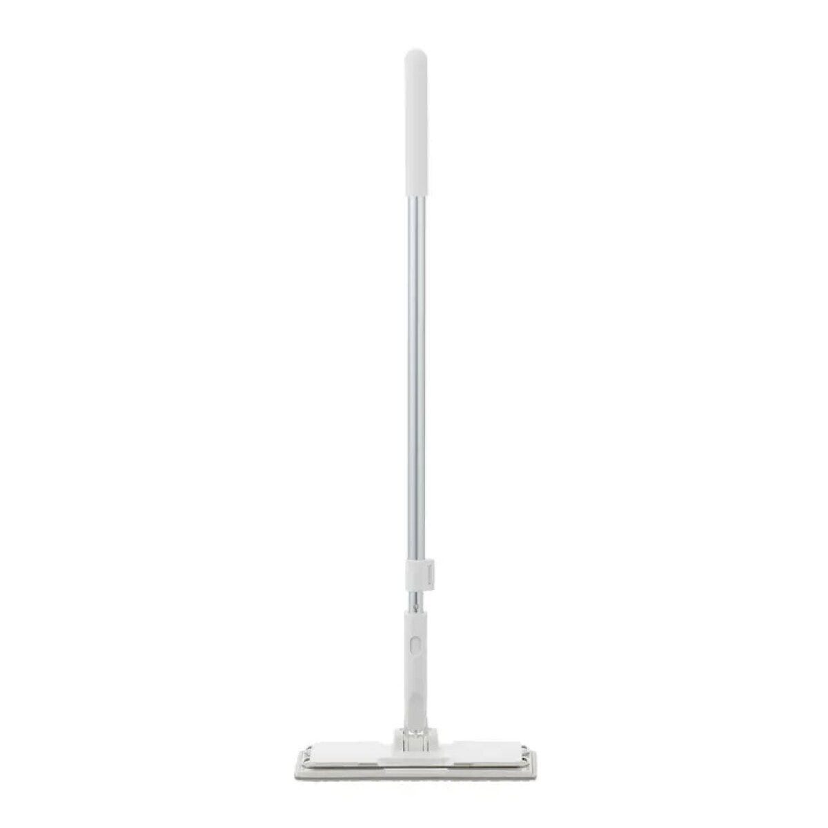 カインズのシートが貼り付く