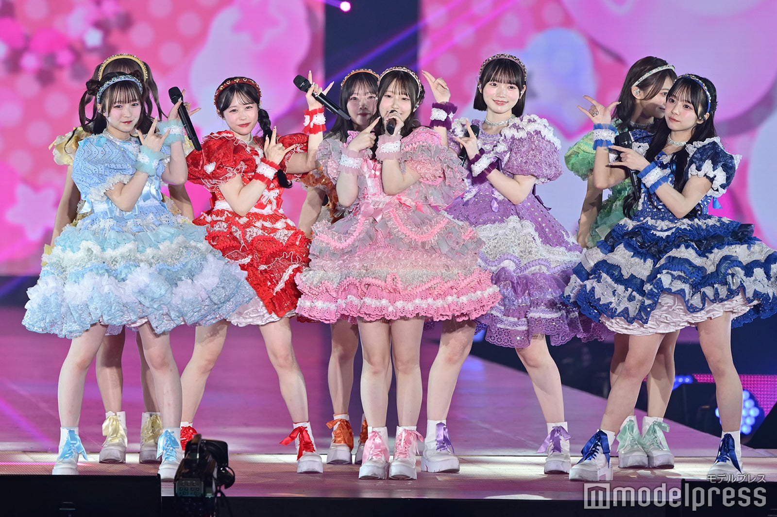 （C）モデルプレス