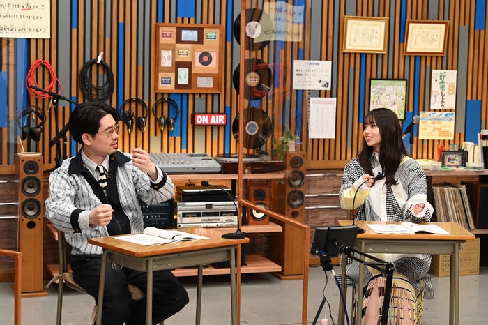 ハマ・オカモト、齋藤飛鳥(C)テレビ朝日