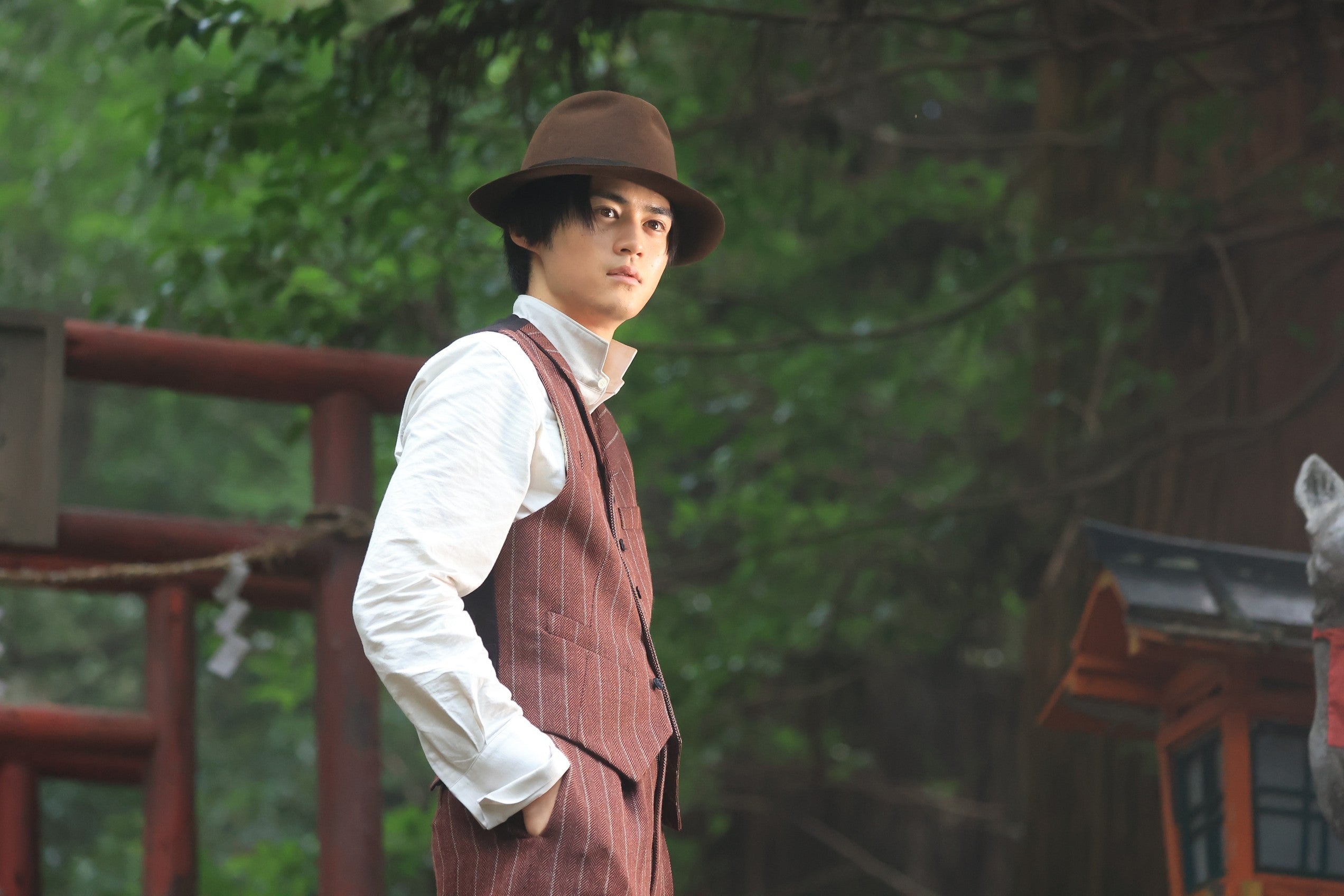 鈴鹿央士「嘘解きレトリック」第1話（C）フジテレビ