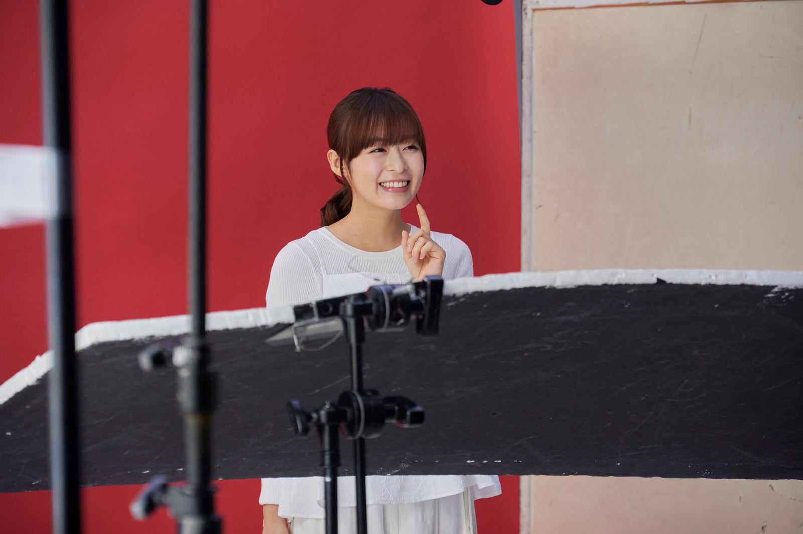 森七菜／「弾むぷにぷにモチの楽しみ方」篇、「まるで出来立て！？」篇メイキングより（提供写真）