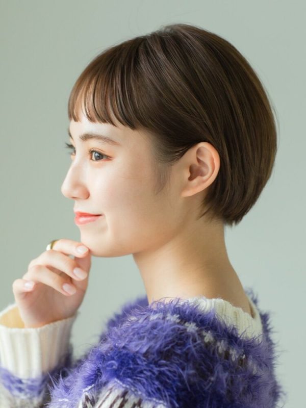 かわいいだけじゃない ぱっつん前髪をおしゃれにアレンジ 幼くならない髪型を紹介 モデルプレス かわいいだけじゃない ぱっつん前髪をおしゃれにアレンジ 幼くならない髪型を紹介 モデルプレス