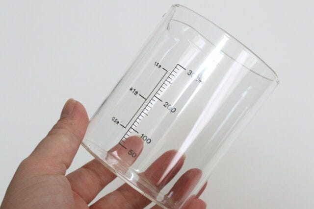 ダイソーの高スペックな耐熱軽量ガラスカップ（お米兼用、300mL）