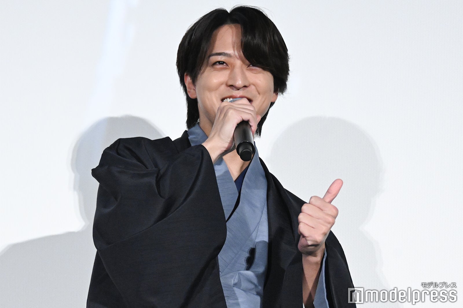 timelesz寺西拓人、劇中セリフ叫ぶもポーズ間違える？「バッシングなのにグーってやっちゃった」【迷宮のしおり】