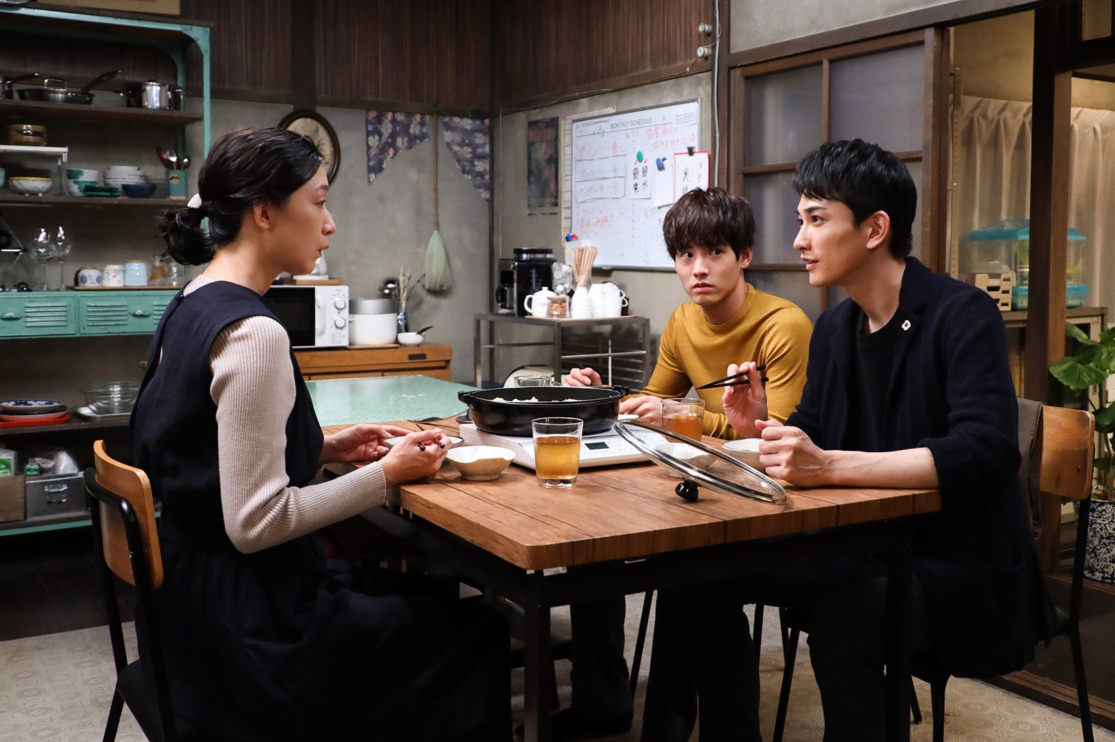 江口のりこ、赤楚衛二、町田啓太 「SUPER RICH」第5話より（C）フジテレビ