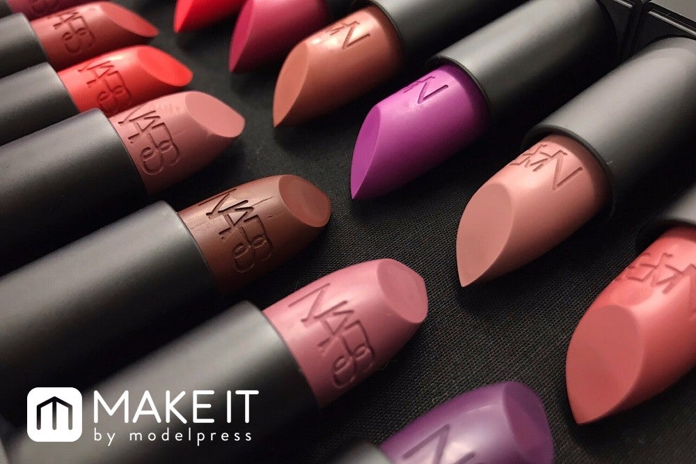 NARS リップスティック／全60色／各3,300円（税抜） (C)メイクイット