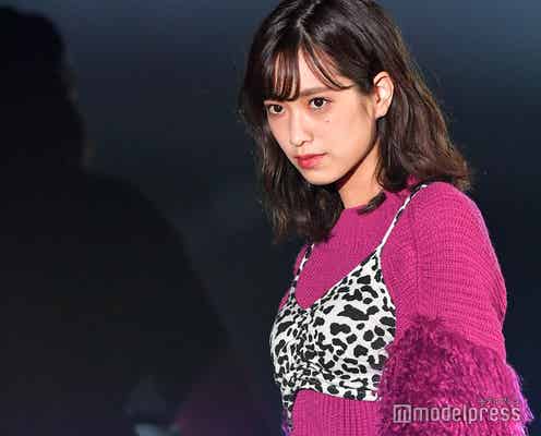 けやき坂46佐々木久美、抜群スタイル際立つパンツルック<TGC北九州2018>