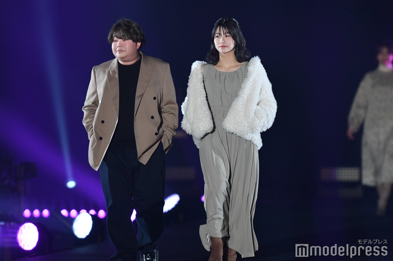 こう、いちえ／夜のひと笑い （C）モデルプレス