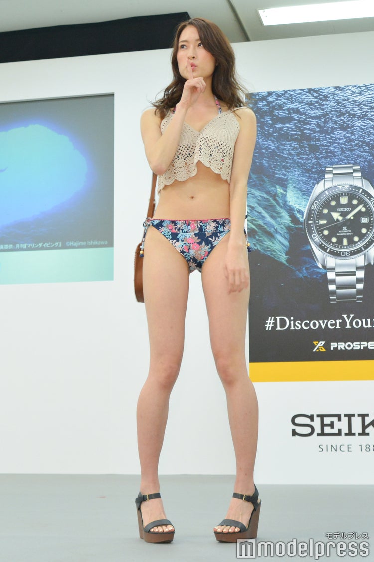 画像48 49 菜々緒2世 黒木麗奈 ビキニ姿で魅了 圧倒的スタイルに釘付け モデルプレス 画像48 49 菜々緒2世 黒木麗奈 ビキニ姿で魅了 圧倒的スタイルに釘付け モデルプレス