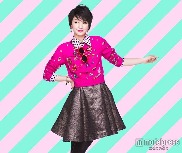 リップをモチーフにしたイヤリングやネックレスにも注目