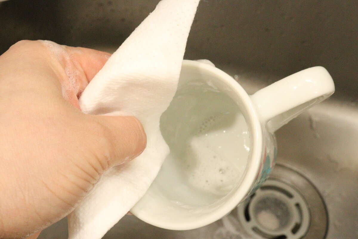 L’CREST(ルクレスト) 洗剤付き不織布キッチンダスター 50枚入り 使用例 L’CREST(ルクレスト) 洗剤付き不織布キッチンダスター 50枚入り 使用例