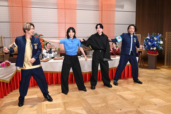 増田貴久、古川琴音、菊池風磨、盛山晋太郎(C)日本テレビ